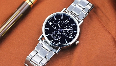 Men's Stainless Steel Quartz Watch - 2 Colours