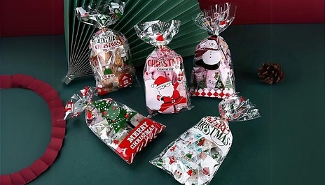 5 or 50-Piece Christmas Themed Plastic Treat Gift Bags - 3 Designs!
