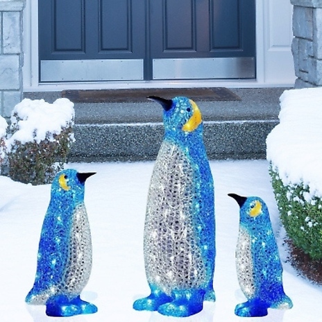 2D Christmas Decoration Acrylic LED Penguin Light - 4 Options