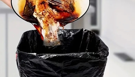Heavy Duty Leak-Proof Bin Bags - 100, 200 or 400-Pieces!