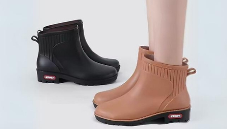 Non-Slip Waterproof Ankle Rainboots with Optional PVC Liner - 5 Colours & 5 Sizes